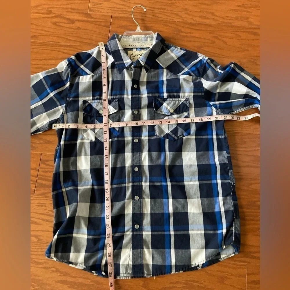 Coastal men’s pearl snap shirt size L blue & white plaid long sleeve Vintage